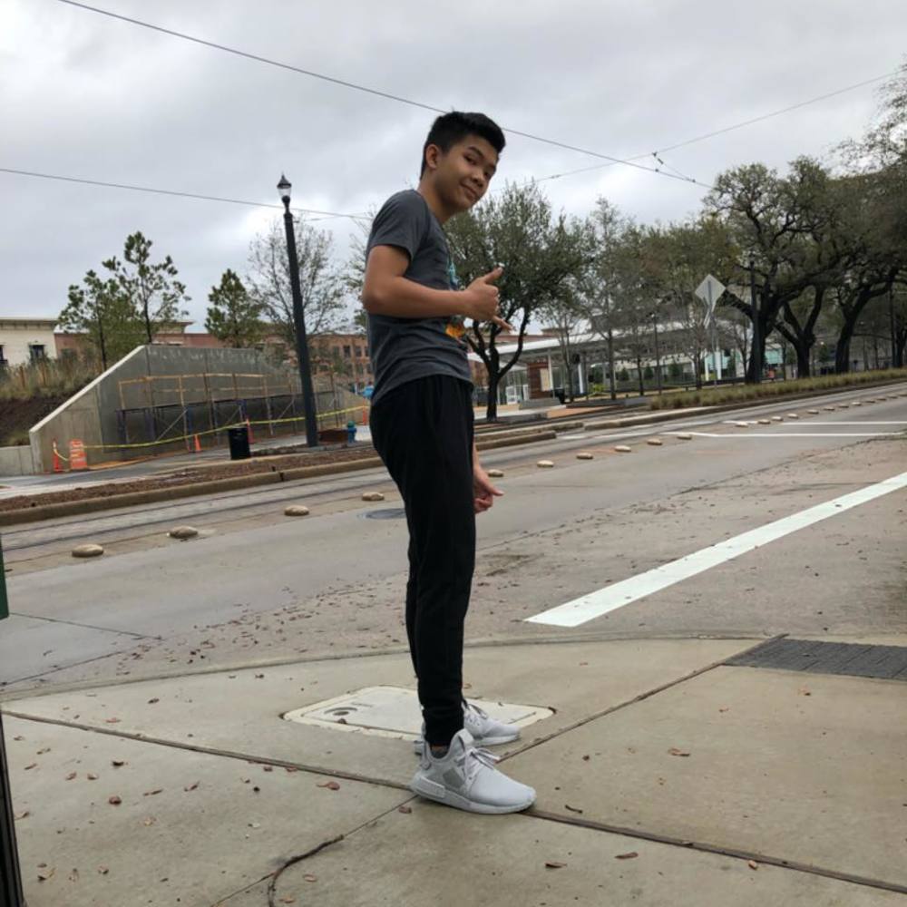 Meet your Posher, Trần
